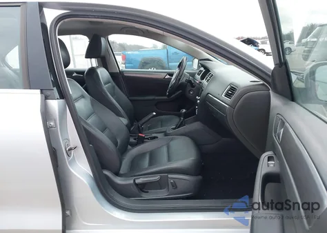 2013 Volkswagen Jetta 2.0L Tdi from USA, damaged, VIN 3VW3L7AJ1DM415459